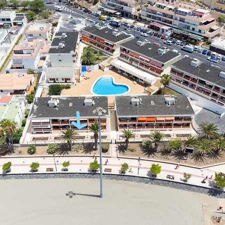 Frontline Playa Vistas With Pool, Parking, Sea