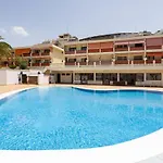 Frontline Playa Vistas With Pool, Parking, Sea לוס כריסטיאנוס