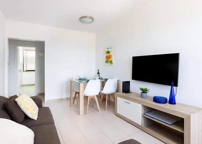 Frontline Playa Vistas With Pool, Parking, Sea * לוס כריסטיאנוס