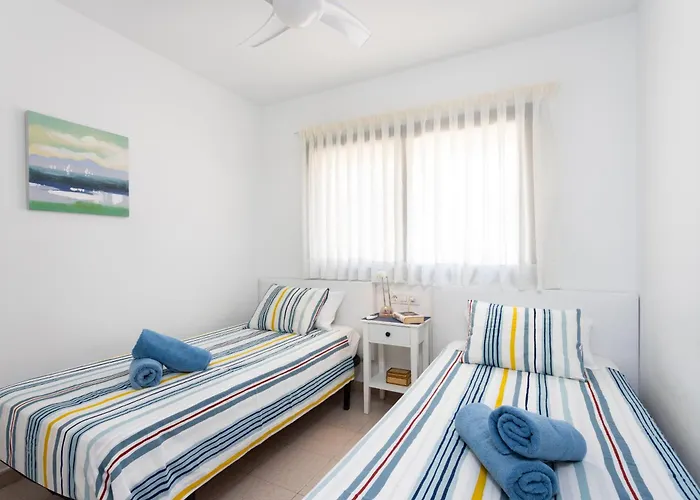 Frontline Playa Vistas With Pool, Parking, Sea דירה