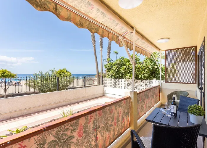 Frontline Playa Vistas With Pool, Parking, Sea 아파트