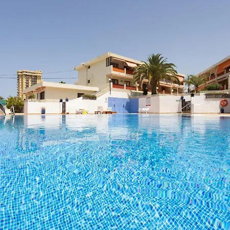 Frontline Playa Vistas With Pool, Parking, Sea Апартаменты Лос Кристианос